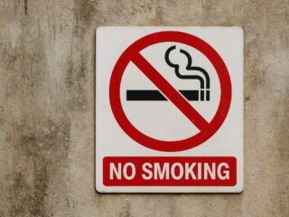 Rokok Sembarangan, Warga Sampang Terancam Denda Maksimal Rp1 Juta