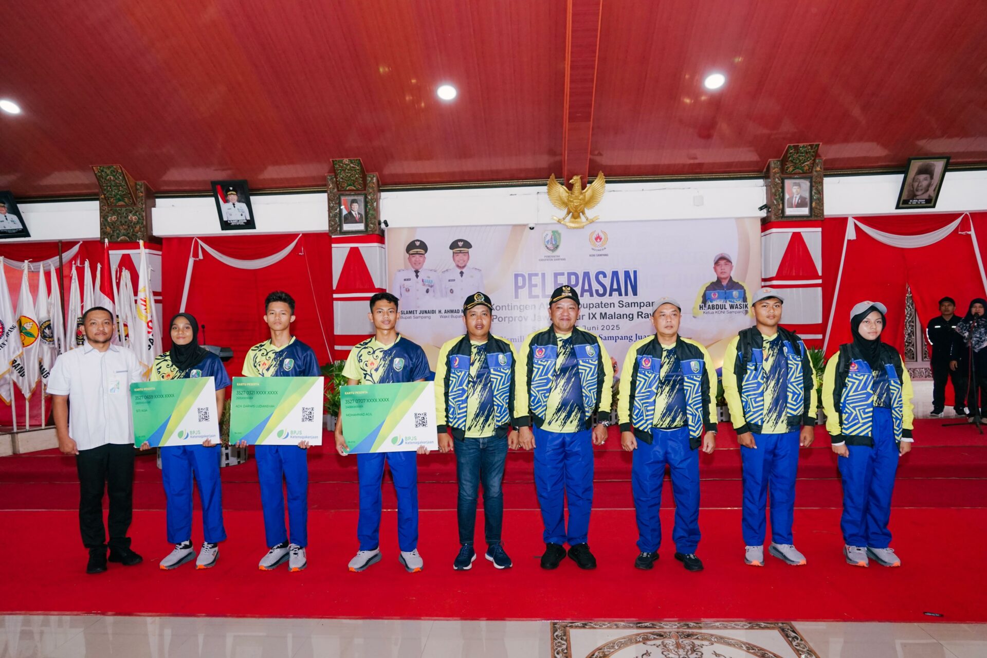 Pelepasan kontingen atlet Porprov Jatim IX di Pendapa Trunojoyo