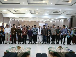 Wakil Bupati Sampang Sambut 379 Jemaah Haji Kloter 26 di Asrama Haji Sukolilo