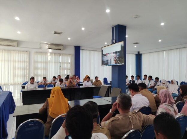 Bimbingan Teknis (Bimtek) Aplikasi Silang di Aula Diskominfo Selasa (15/05/2023)